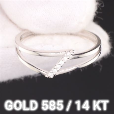 Ring mit Stein(en) / W56 / WG585 / Ex-VK: 359,- € / 2296-JWG