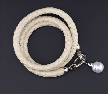 Armband Leder hellbraun Perle / Ex-VK: 390,- € / 866-JWG