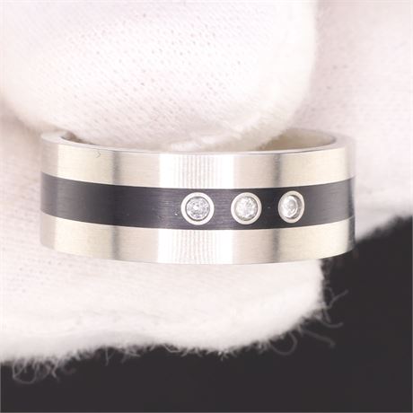 Ring mit Stein(en) / W51 / (Edel)Stahl / Ex-VK: 59,- € / 739-JWG