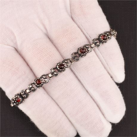 Armband Granat / SI925 / Ex-VK: 205,- € / 3945-JWG
