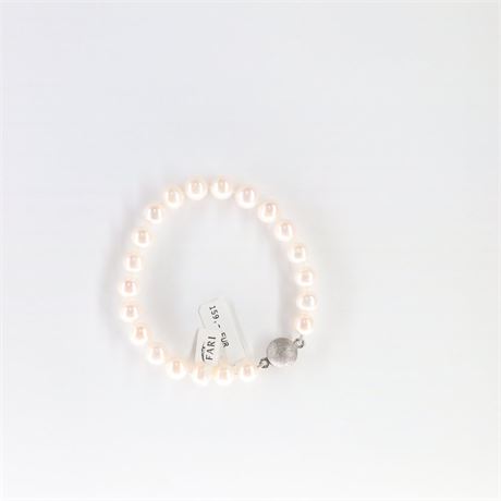 Armband SW Perle Magnet / Ex-VK: 159,- € / 305-JWG