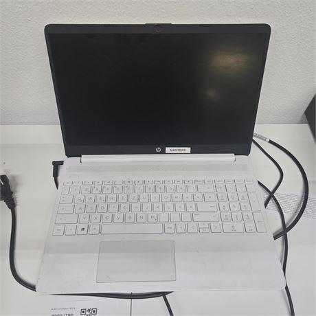 HP H15S-EQ1924NG Notebook  - ID: 92-TMP