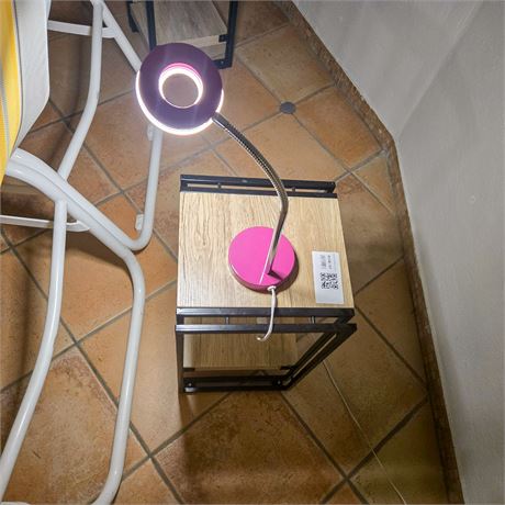 Beistelltisch mit Lampe - ID: 140-WF