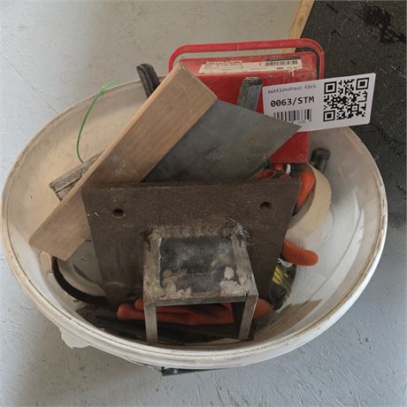 Kübel mit Inhalt - ID: 63-STM