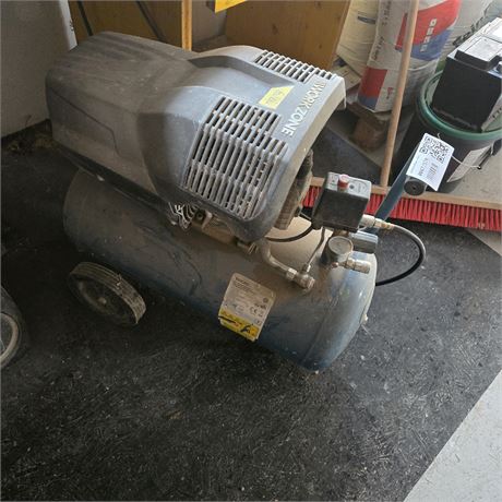 WorkZone Kompressor 50l GPAC2200 - ID: 47-STM