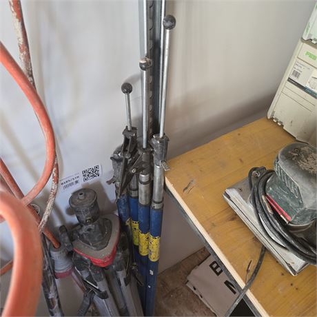 Posten Deckenstützen 4 Stück - ID: 186-STM