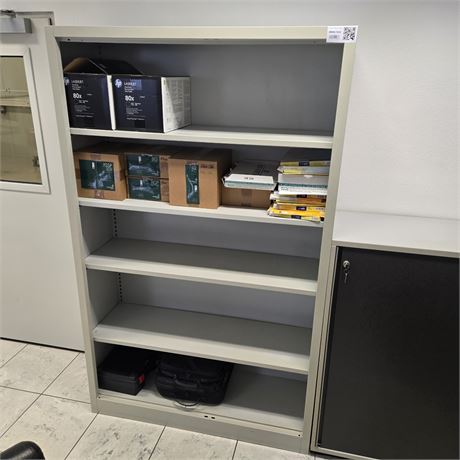 SWOBODA Schiebebüroschrank - ID: 8-DUV