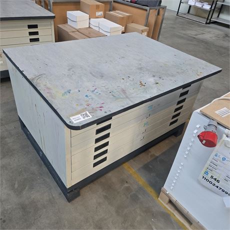 Plantisch mit sechs Fächern - ID: 58-DUV