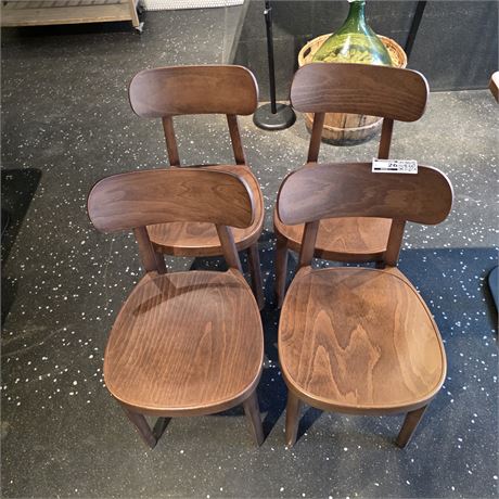 Thonet Stühle Modell 20 aus Nussbaumholz - ID: 26-LLG