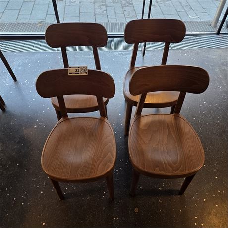 Thonet Stühle Modell 22 aus Nussbaumholz - ID: 22-LLG