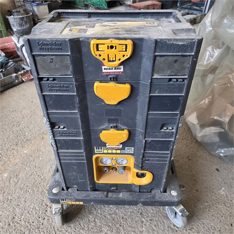 Schneider airsystems SYM 150-8-6 WXOF Kompressor + Nagelpistole - ID: 81-REB