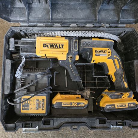 DEWALT DCF620D2K Akku-Schrauber + DCB112 Ladegerät - ID: 51-REB