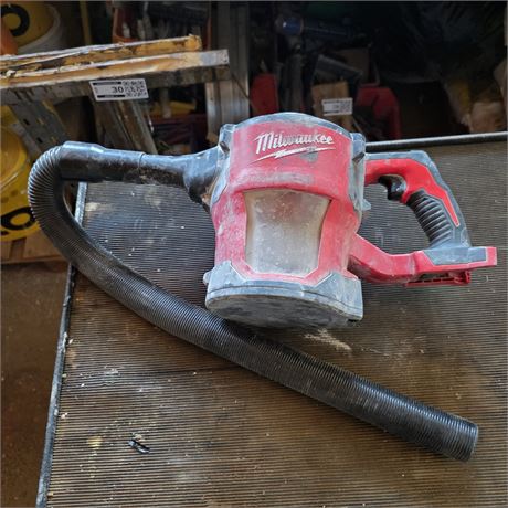 Milwaukee M18 CV Akkusauger - ID: 39-REB