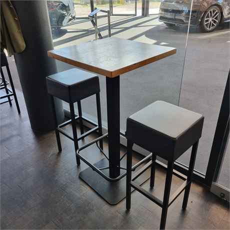 Stehtisch mit 2 Barhockern, Holz/schwarzes Metall - ID: 10-PPA