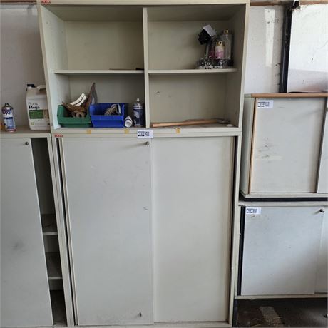 HALI Schiebetürschrank mit Regalaufsatz - ID: 512-REB
